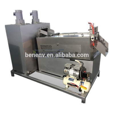 Slaughtering house dissolved air flotation sludge thickening and dewatering machine